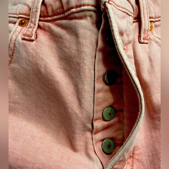 LUCKY Brand 90’s Loose High Rise Cropped Pink Button Fly - Picture 4 of 13